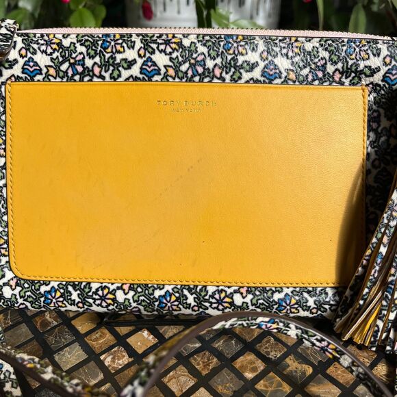 Tory Burch Colorblock Tassel Crossbody Bag Goan Sand Floral & Daisy Yellow EUC - Picture 4 of 8